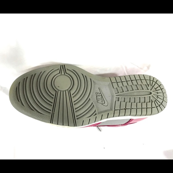 Nike Women’s Dunk Sky High - Picture 3 of 3